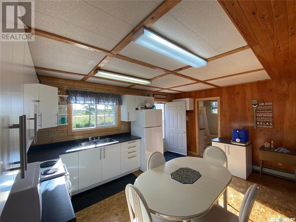 Photo 1 of 11 Norland Place, Candle Lake SK