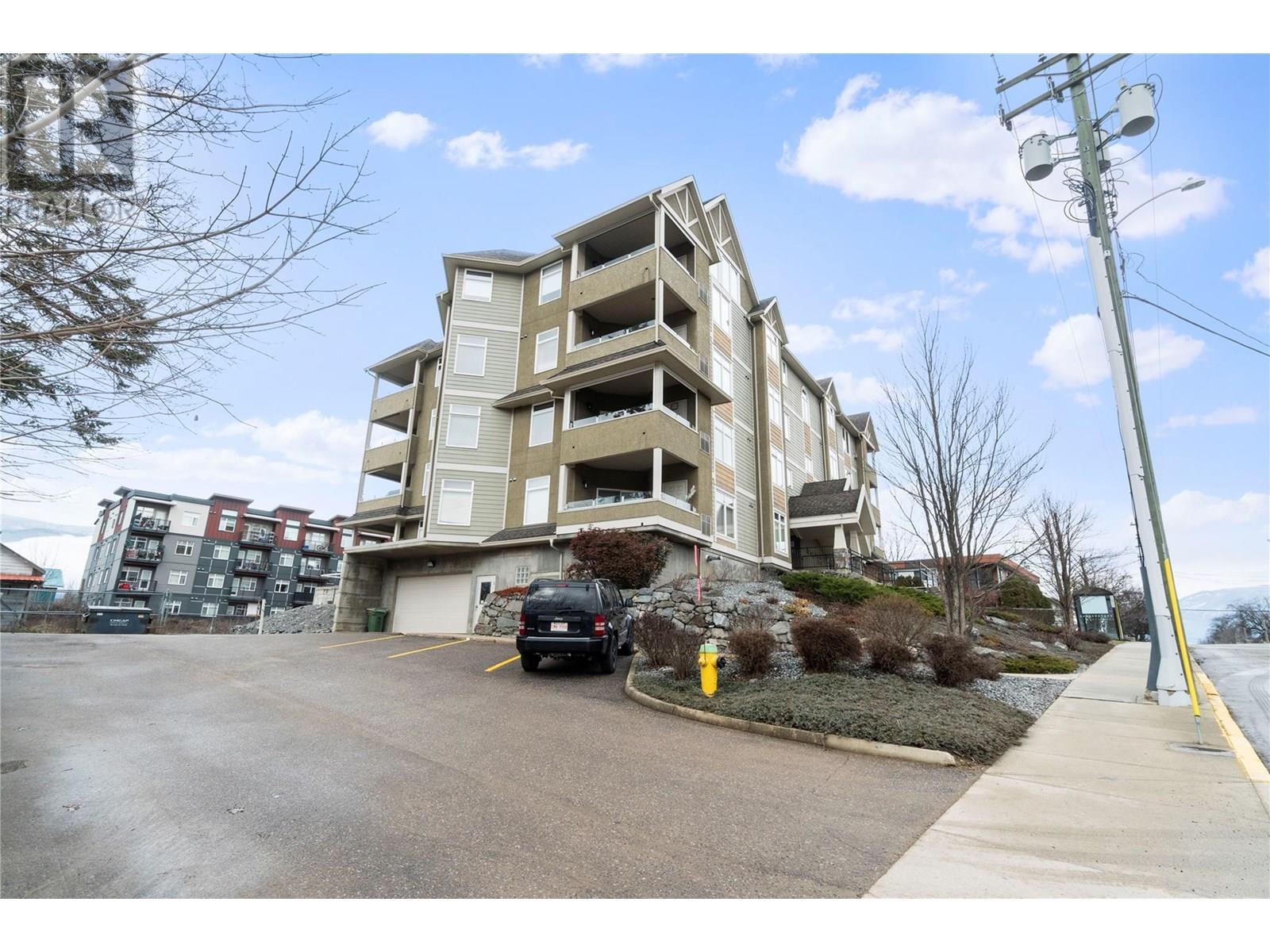 Photo 3 of 611 Shuswap Street Sw Unit 104, Salmon Arm BC