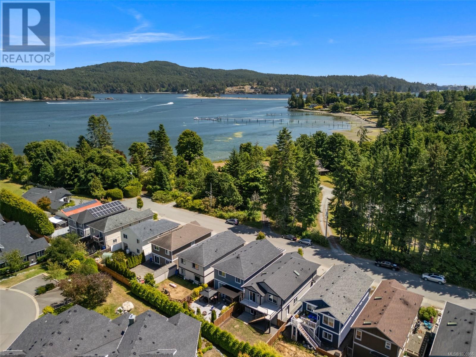 Photo 2 of 6978 Wright Rd, Sooke BC