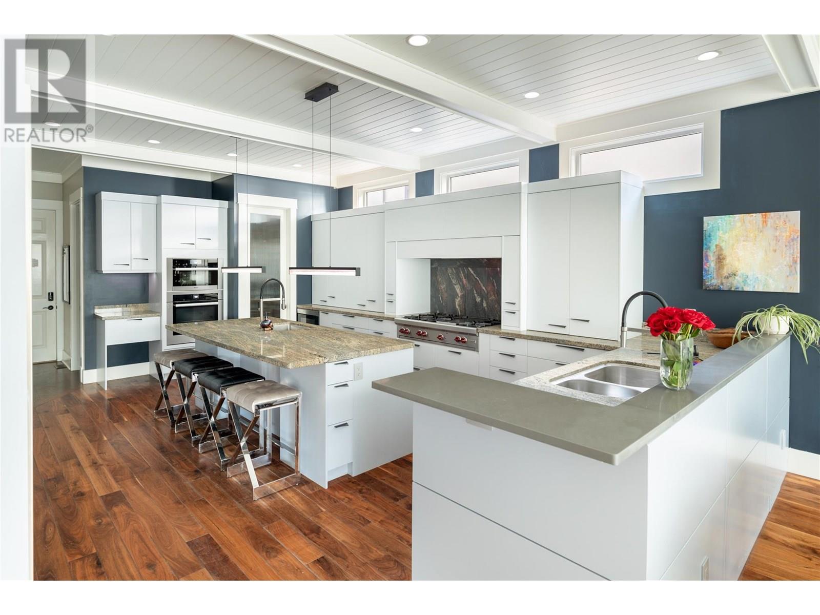 3908 Bluebird Road, Kelowna
