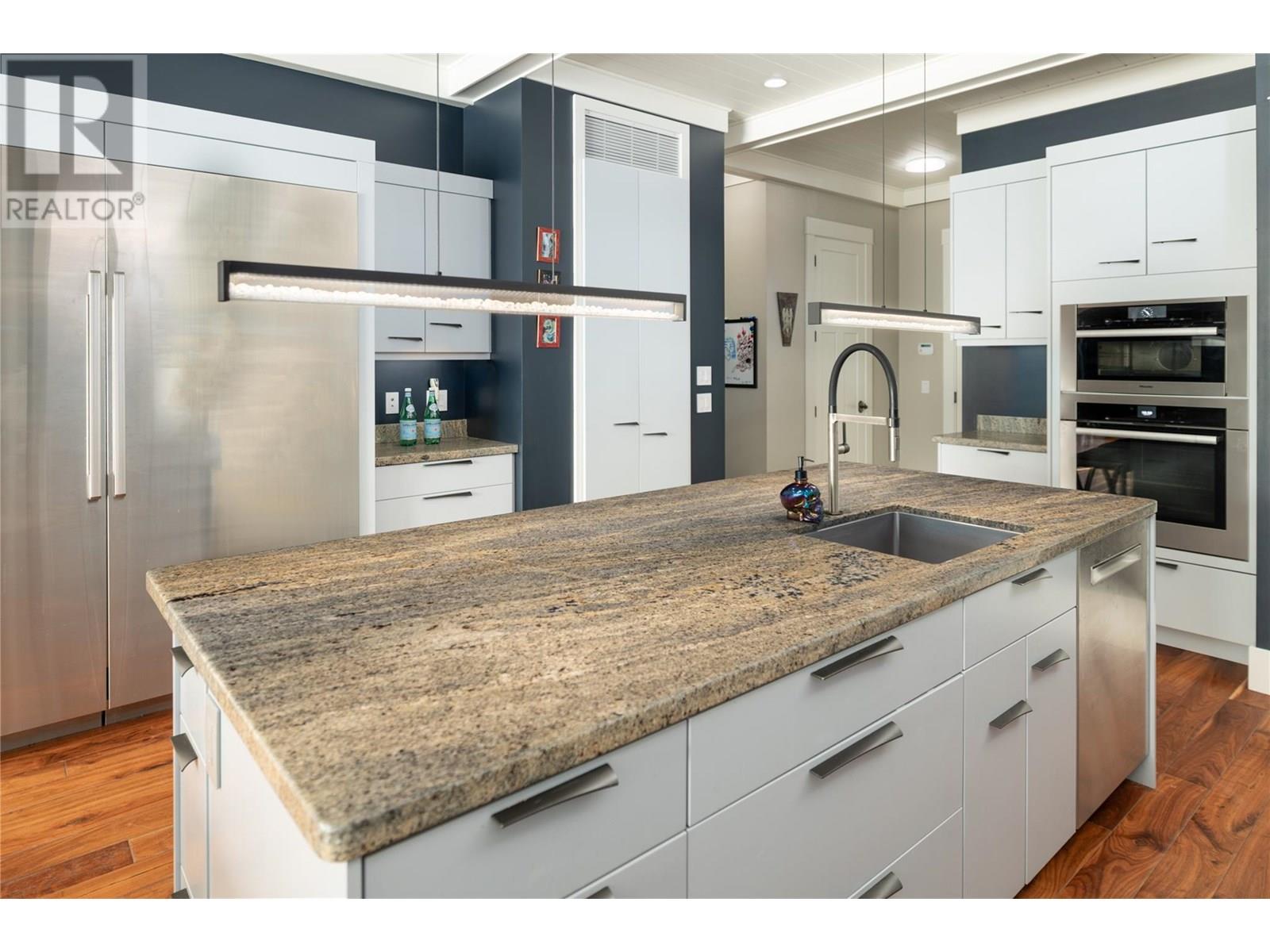 3908 Bluebird Road, Kelowna