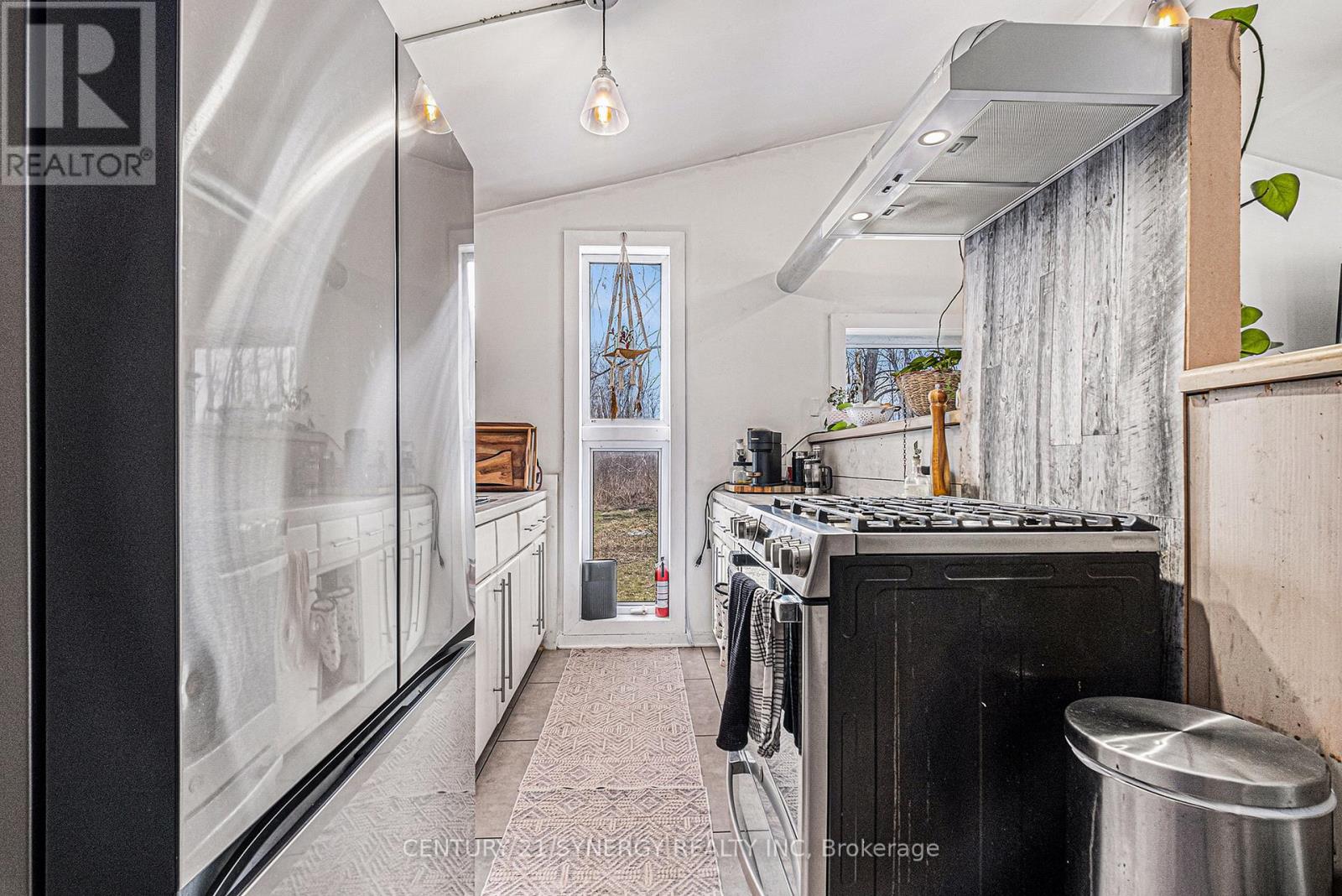 Photo 12 of 804 806 Monkman Road, North Grenville ON