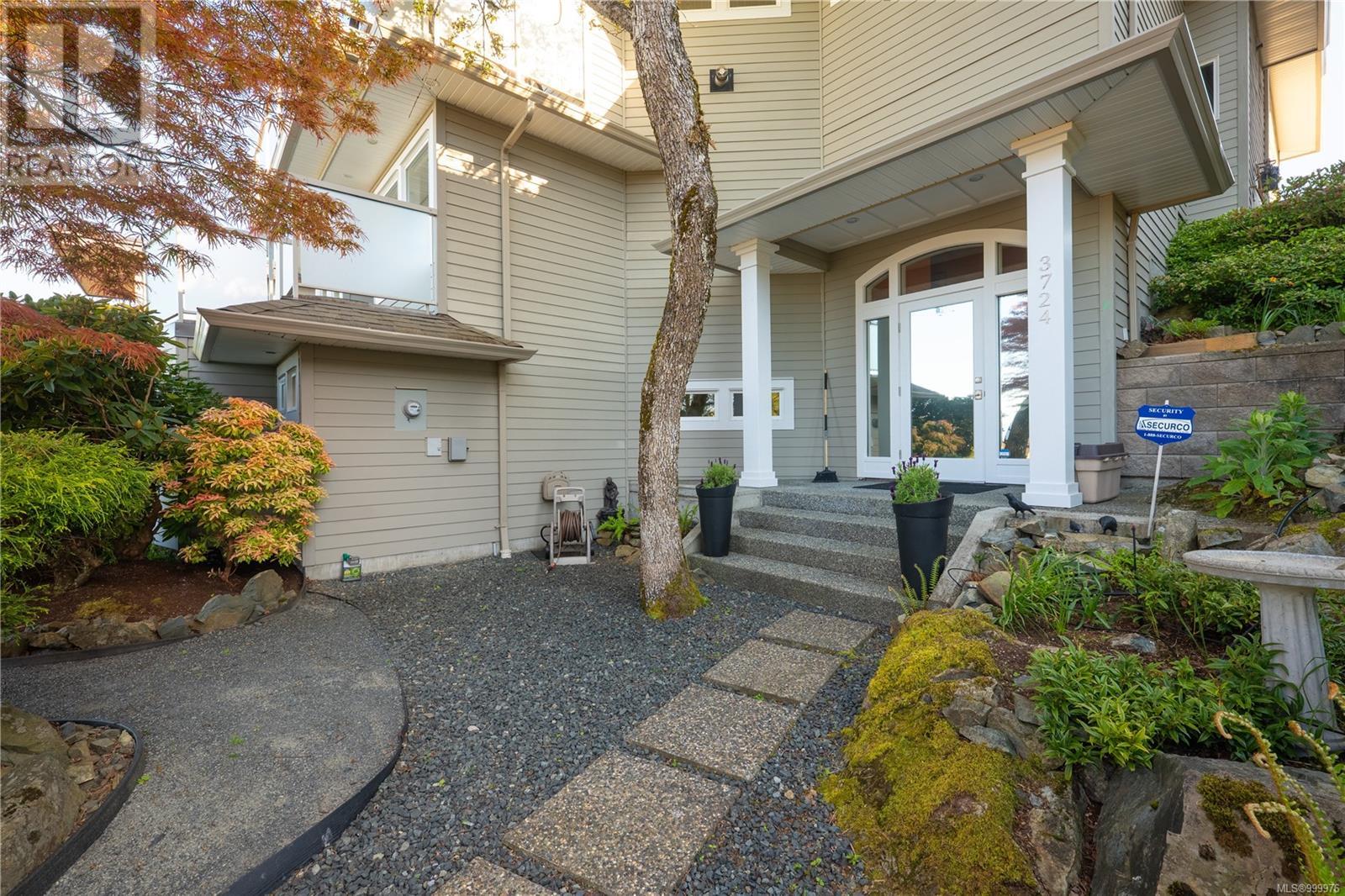 Photo 48 of 3724 Glen Oaks Dr, Nanaimo BC