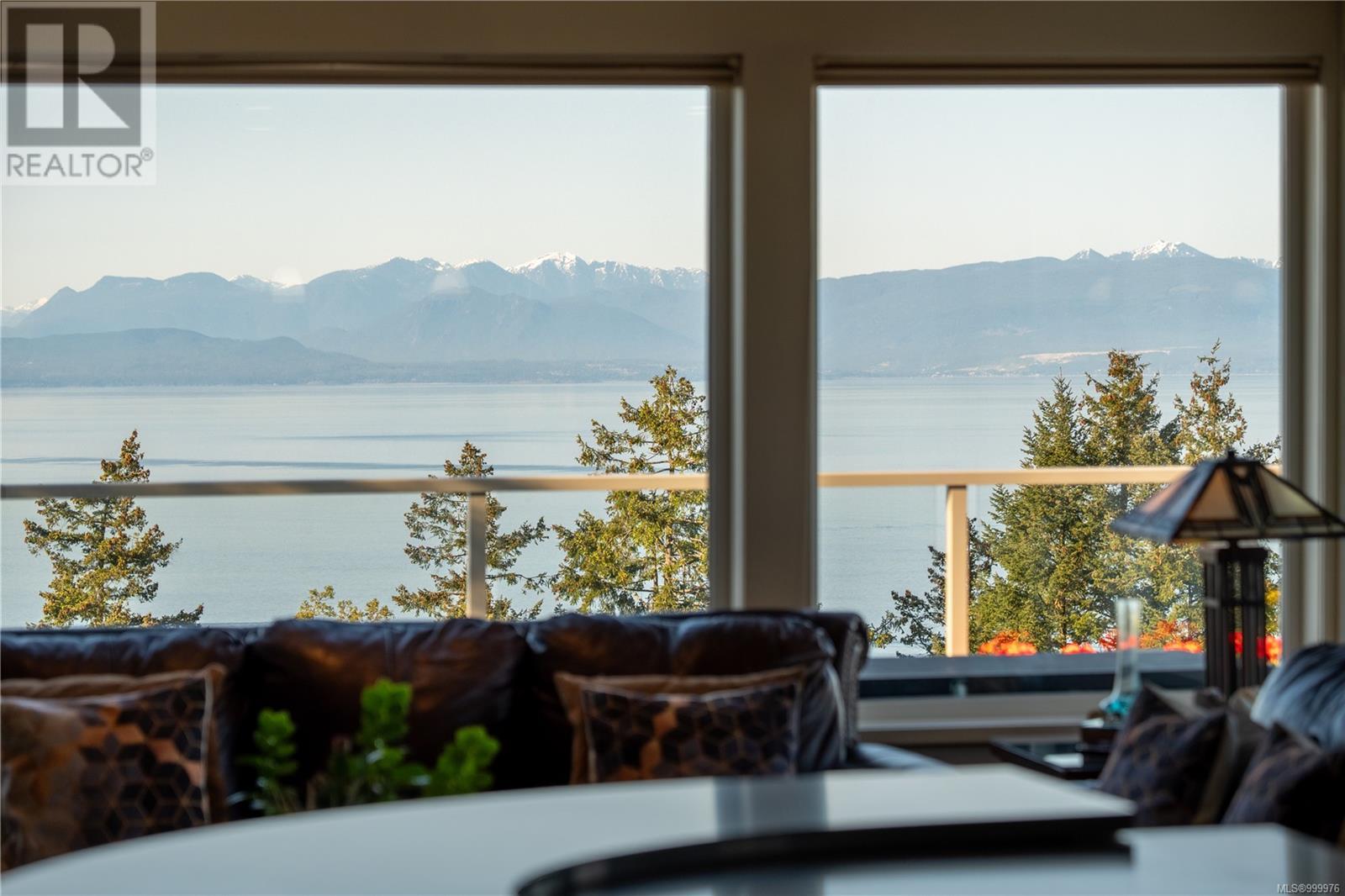 Photo 36 of 3724 Glen Oaks Dr, Nanaimo BC