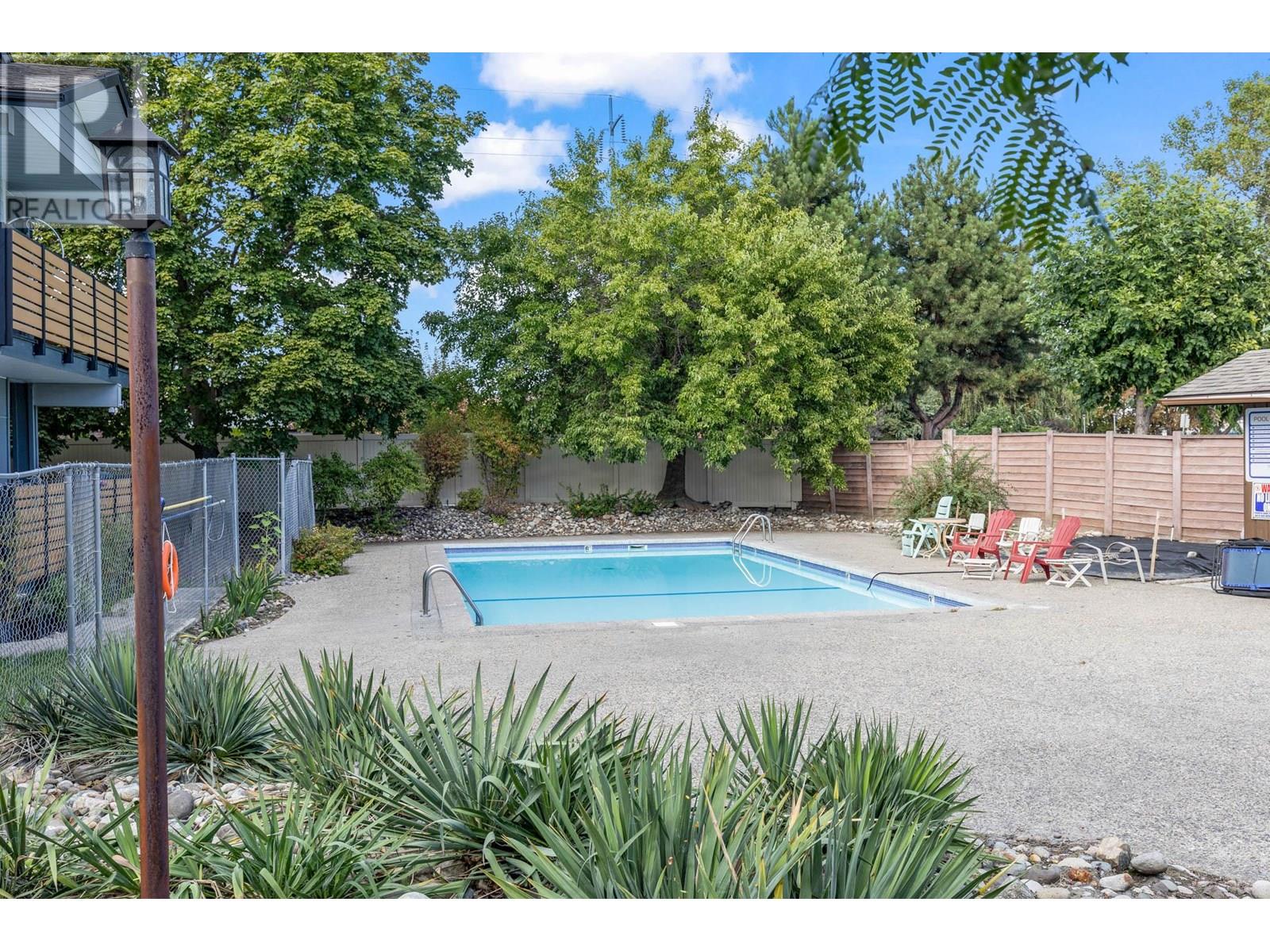 410 2125 Burtch Road, Kelowna