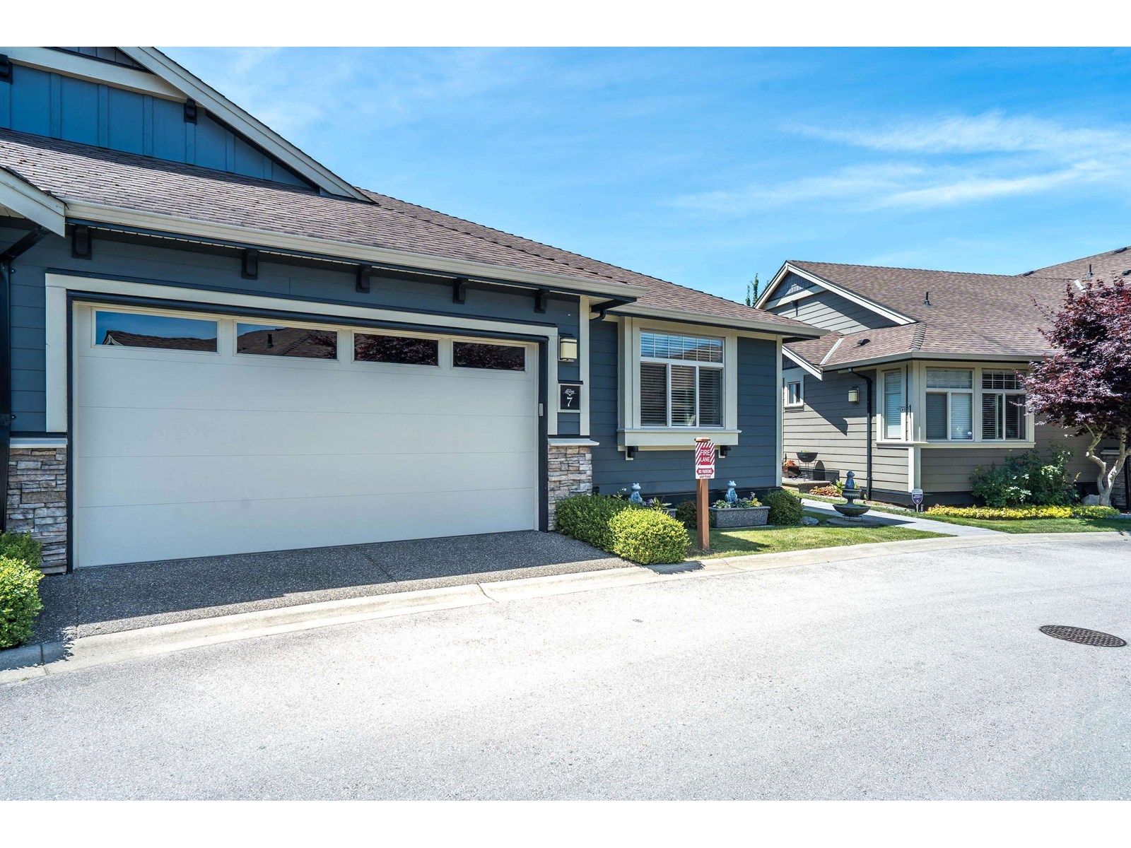 Photo 3 of 7 350 174 Street, Surrey BC