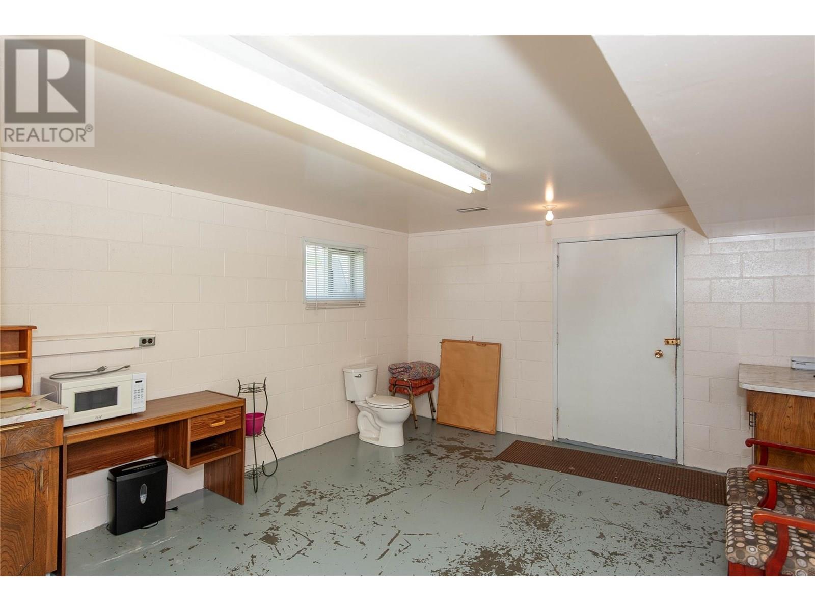 Photo 1 of 834 Cramond Road, Kamloops BC