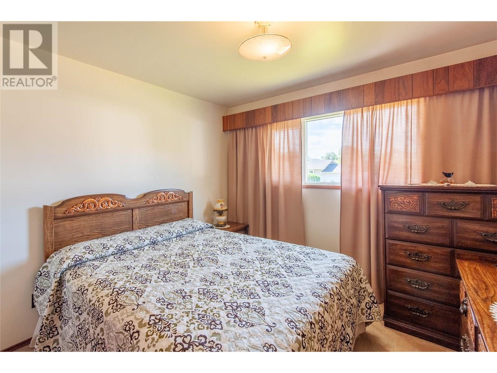 Photo 9 of 834 Cramond Road, Kamloops BC