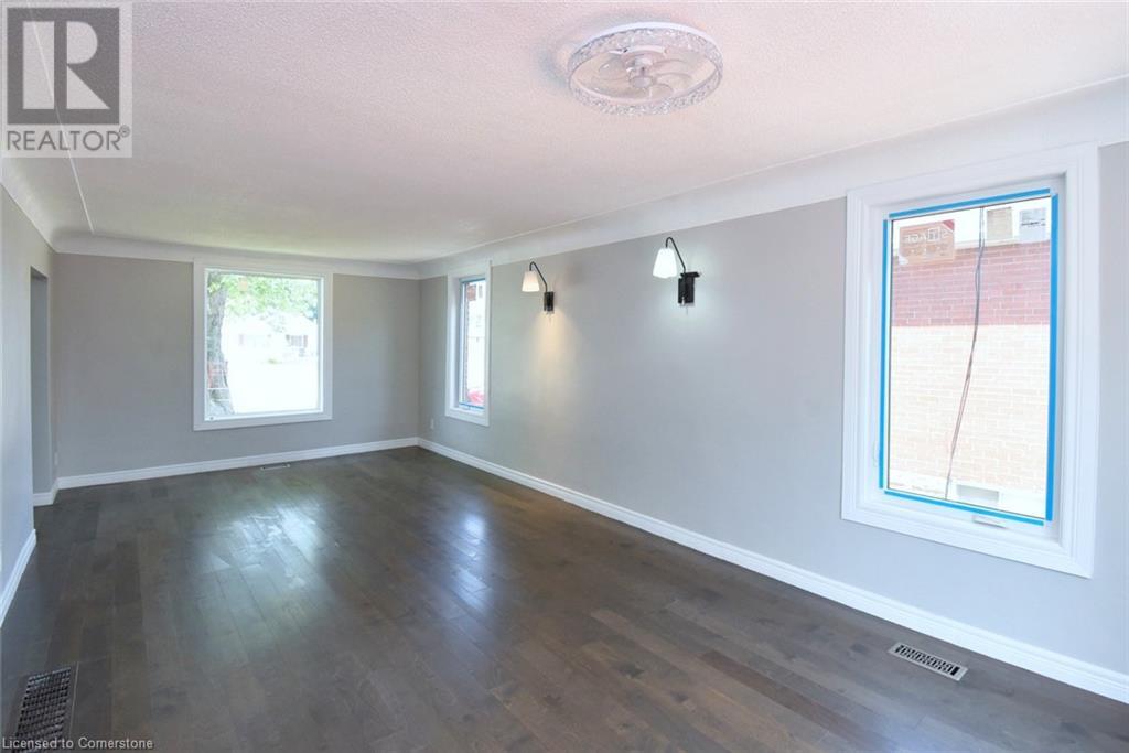 Photo 10 of 687 Upper James Street, Hamilton ON