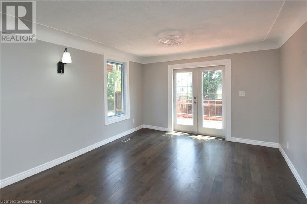 Photo 11 of 687 Upper James Street, Hamilton ON
