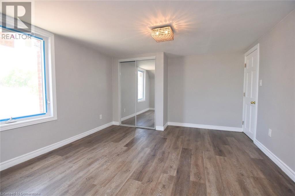 Photo 26 of 687 Upper James Street, Hamilton ON