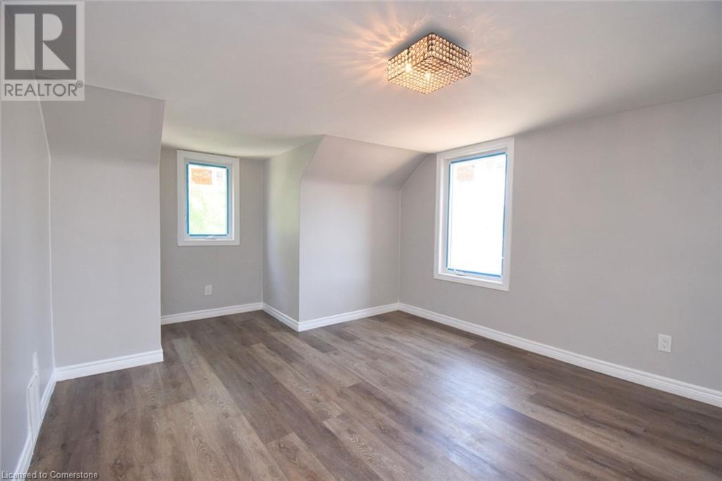 Photo 27 of 687 Upper James Street, Hamilton ON