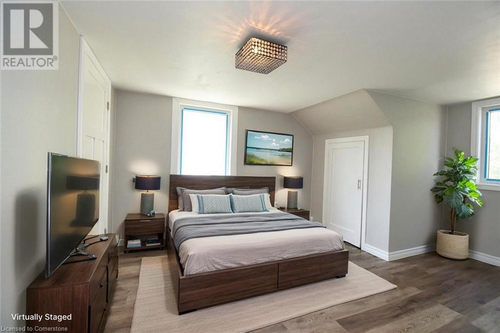 Photo 31 of 687 Upper James Street, Hamilton ON