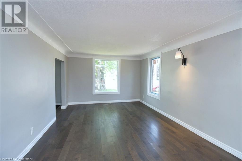 Photo 7 of 687 Upper James Street, Hamilton ON