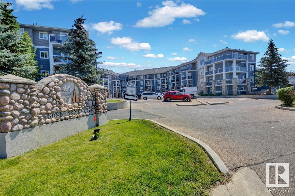 Photo 34 of 140 16035 132 St Nw, Edmonton AB