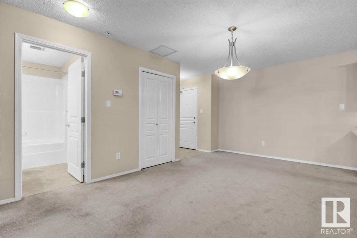 Photo 6 of 140 16035 132 St Nw, Edmonton AB