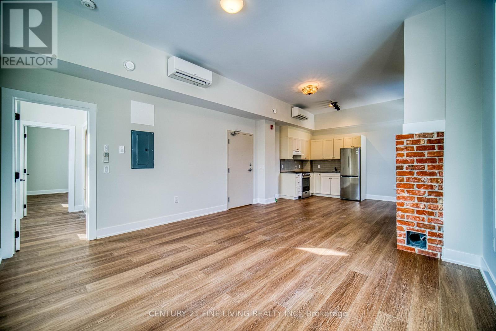 Photo 6 of 202 1614 Ridge Road E, Oromedonte ON