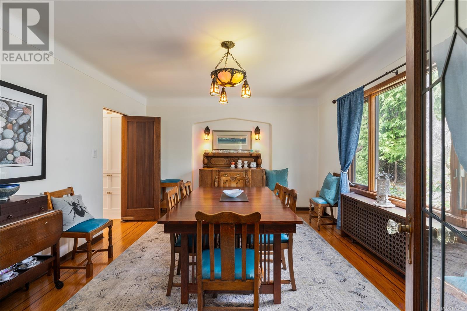 Photo 10 of 3290 Upper Terrace Rd, Oak Bay BC