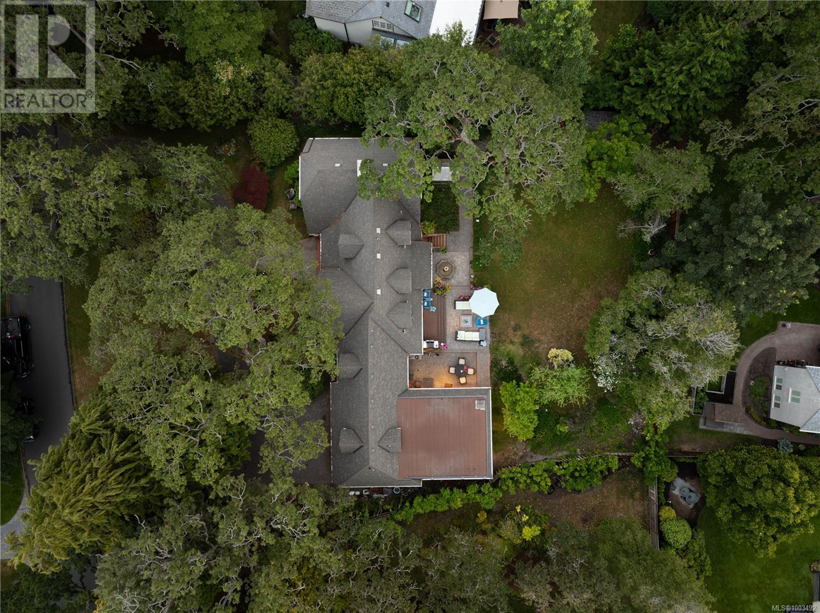 Photo 31 of 3290 Upper Terrace Rd, Oak Bay BC