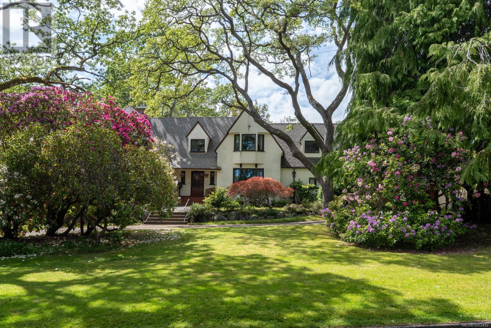 Photo 20 of 3290 Upper Terrace Rd, Oak Bay BC