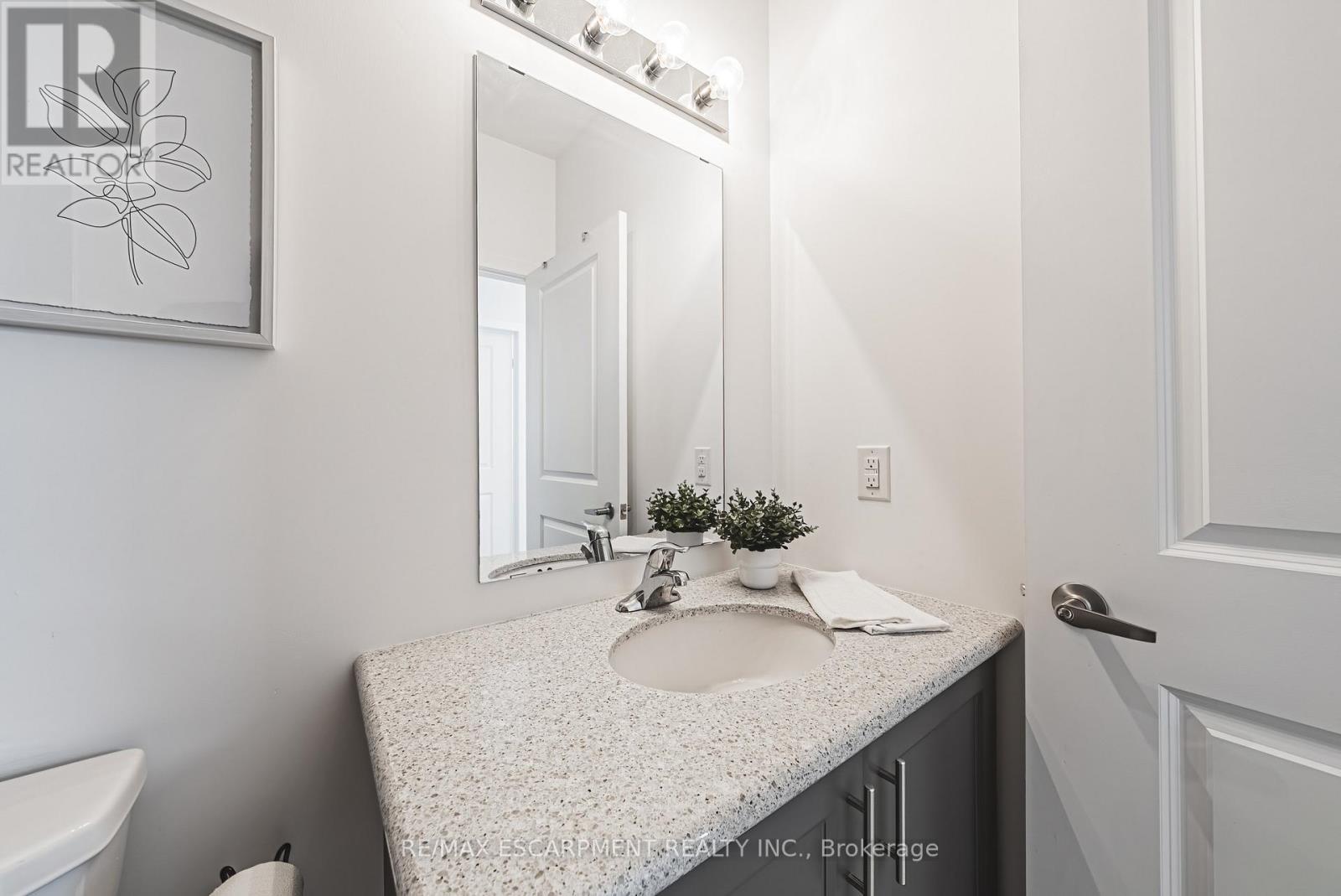 Photo 16 of 505 460 Dundas Street E, Hamilton ON