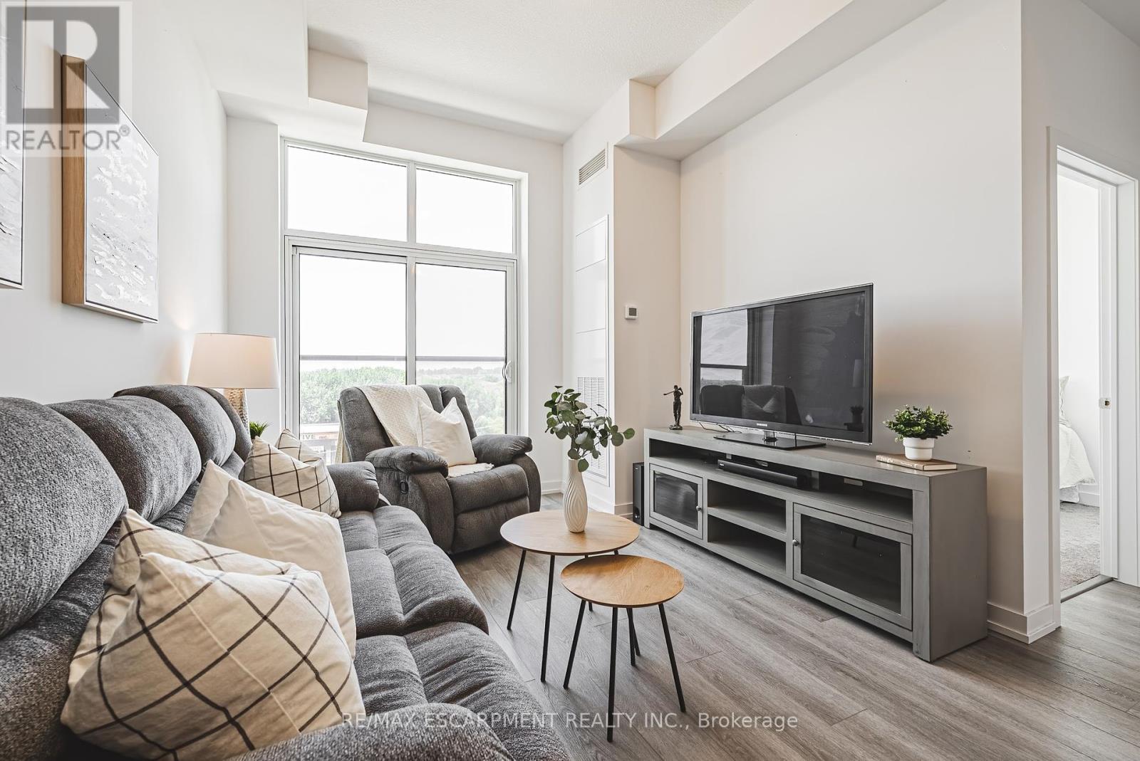 Photo 6 of 505 460 Dundas Street E, Hamilton ON