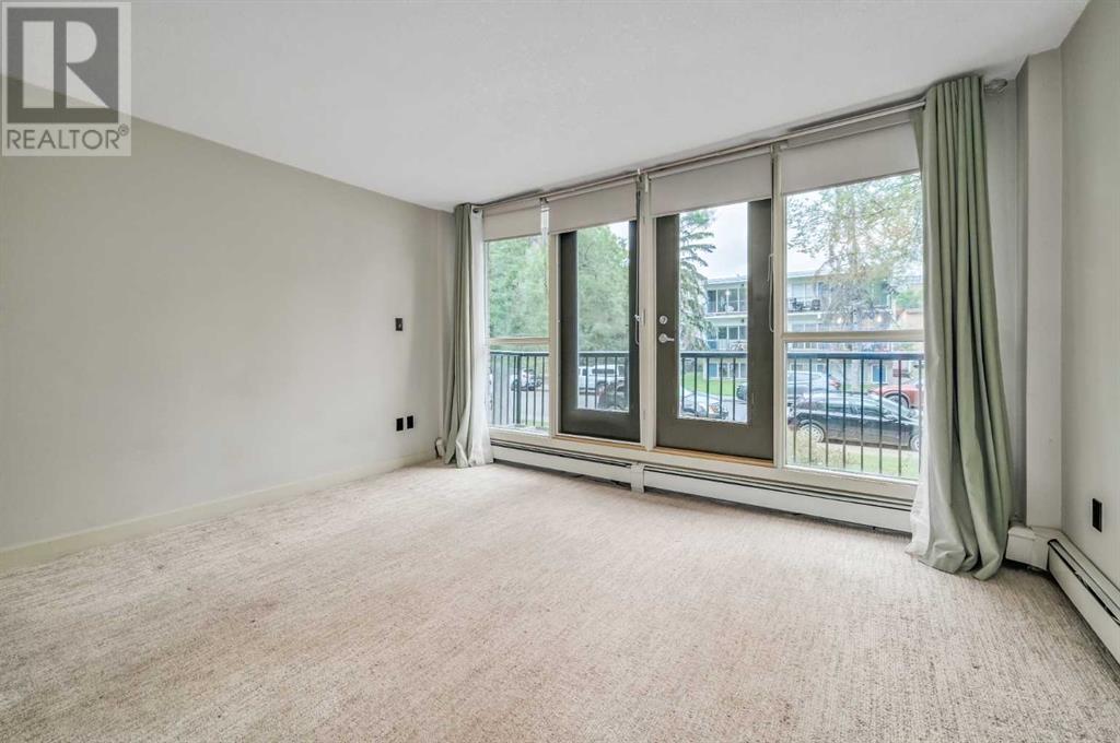 Single Family House for Sale in    Avenue SW Mission Calgary 