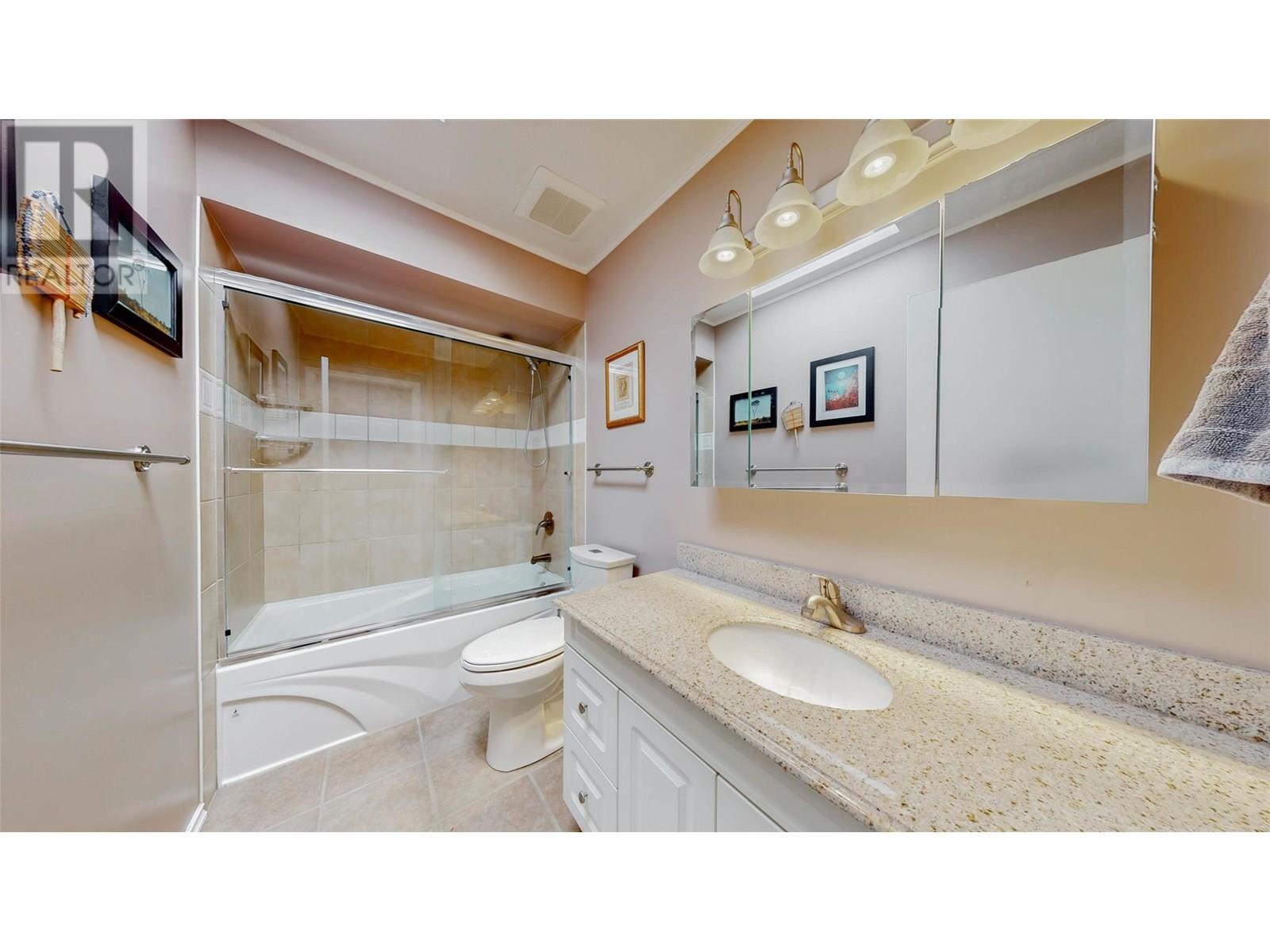 6940 Mountainview Drive Drive, Oliver