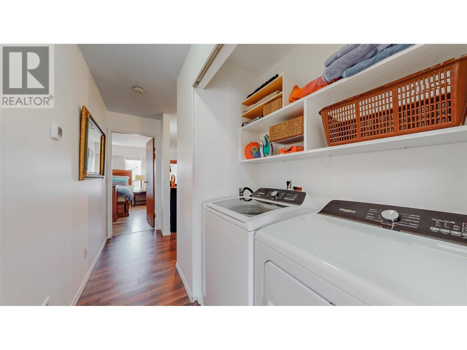 6940 Mountainview Drive Drive, Oliver