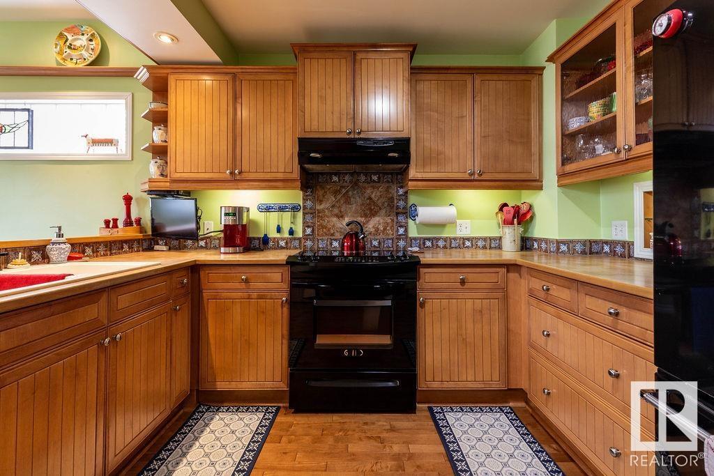 Photo 41 of 14014 106 Av Nw, Edmonton AB