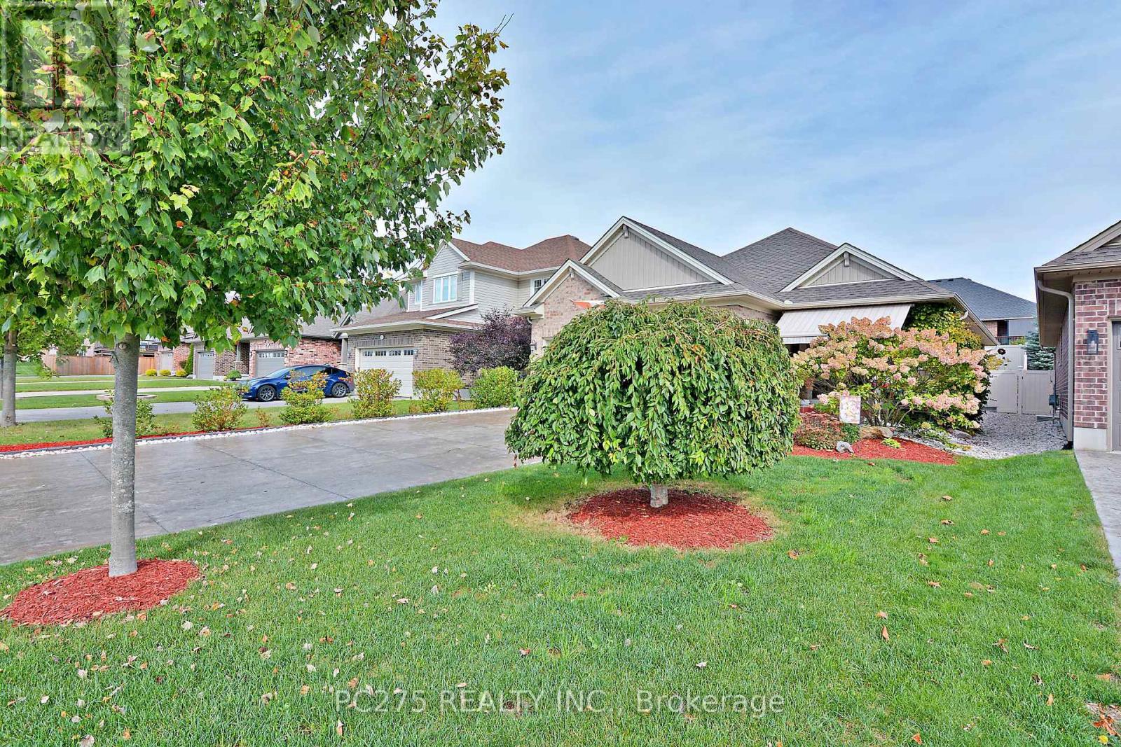 Photo 15 of 23 Blairmont Terrace, St Thomas ON