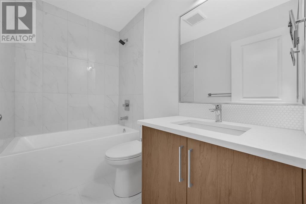 Single Family House for Sale in    Avenue NE Renfrew Calgary 