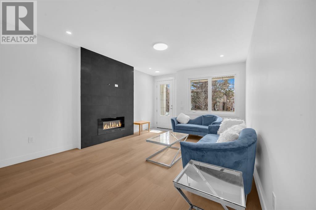 Single Family House for Sale in    Avenue NE Renfrew Calgary 