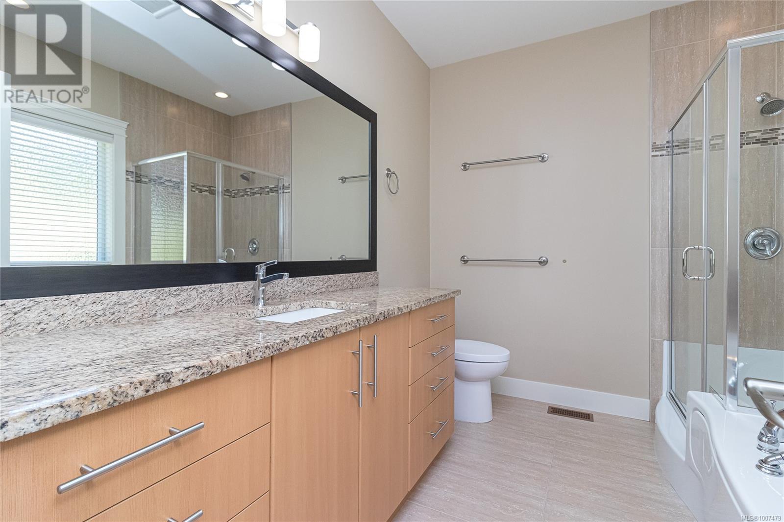1954 Barrett Dr, North Saanich