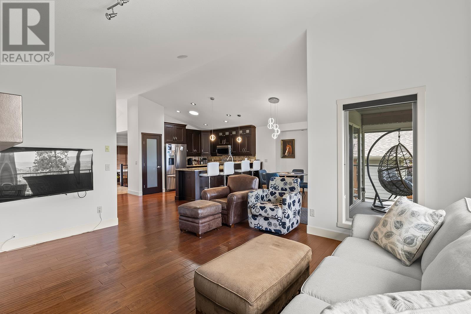 Photo 6 of 5318 Trickle Creek Drive, Kelowna BC