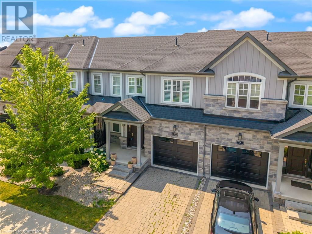 Photo 4 of 7 Windsor Circle, Niagaraonthelake ON