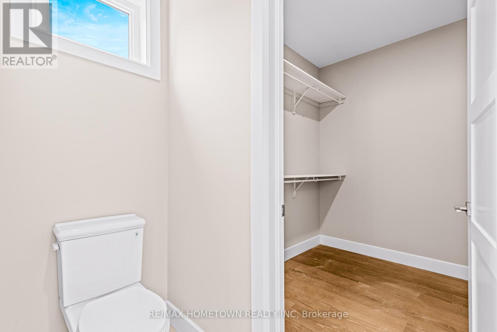 Photo 22 of 1067 Shearer Drive, Brockville ON