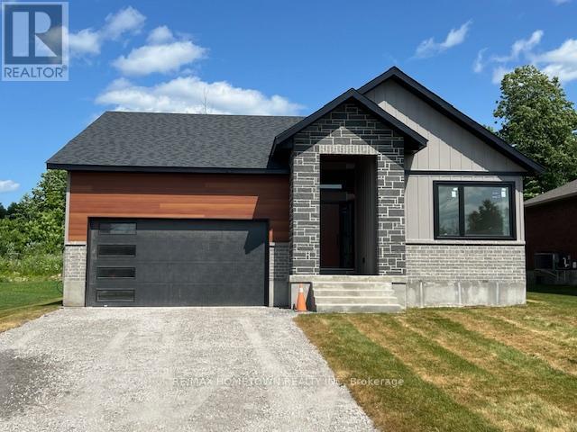 Photo 2 of 1067 Shearer Drive, Brockville ON