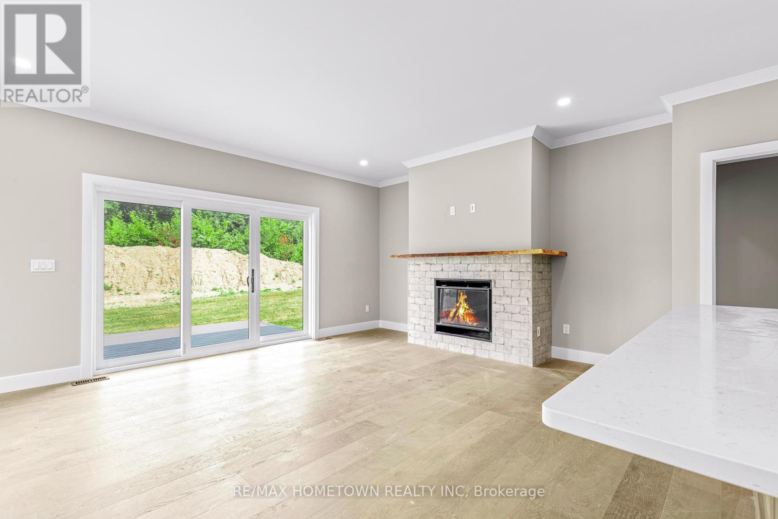 Photo 14 of 1067 Shearer Drive, Brockville ON