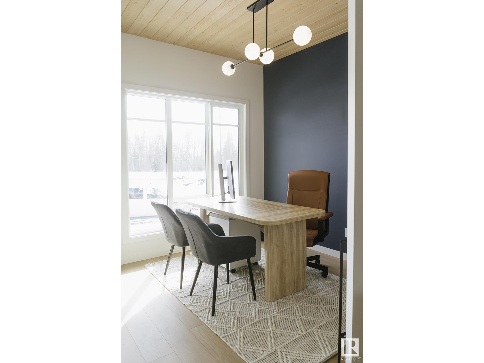 Photo 4 of 9079 Elves Loop Nw, Edmonton AB