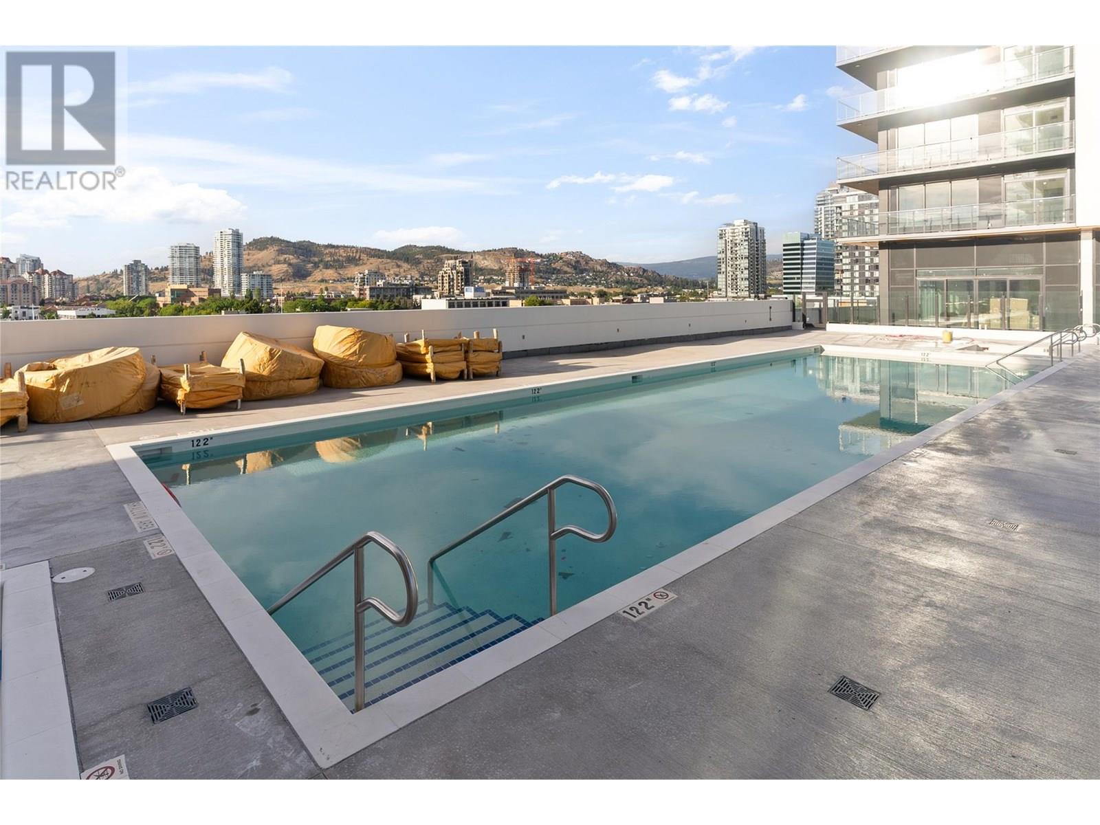 1408 238 Leon Avenue, Kelowna