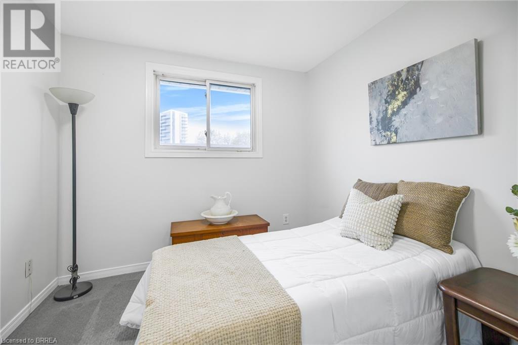 Photo 8 of 161 Berkindale Drive Unit 5, Hamilton ON