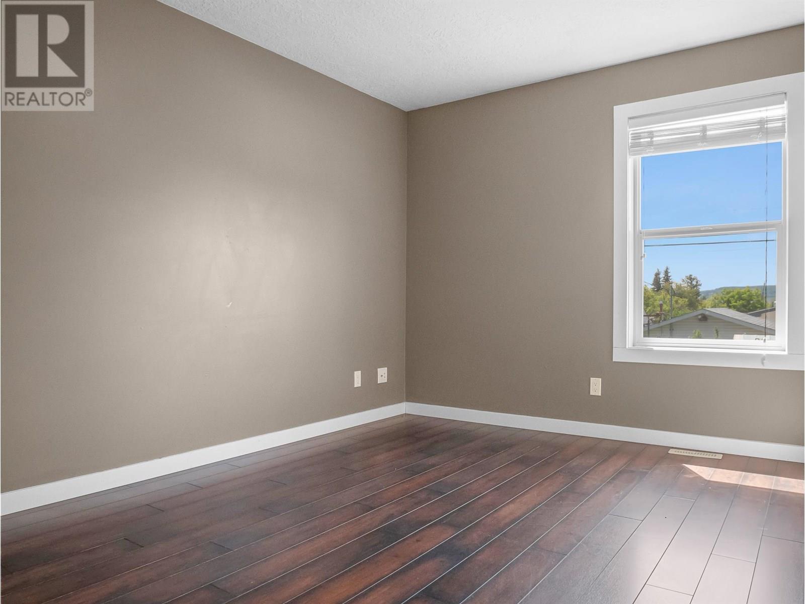 309 99 Avenue, Dawson Creek