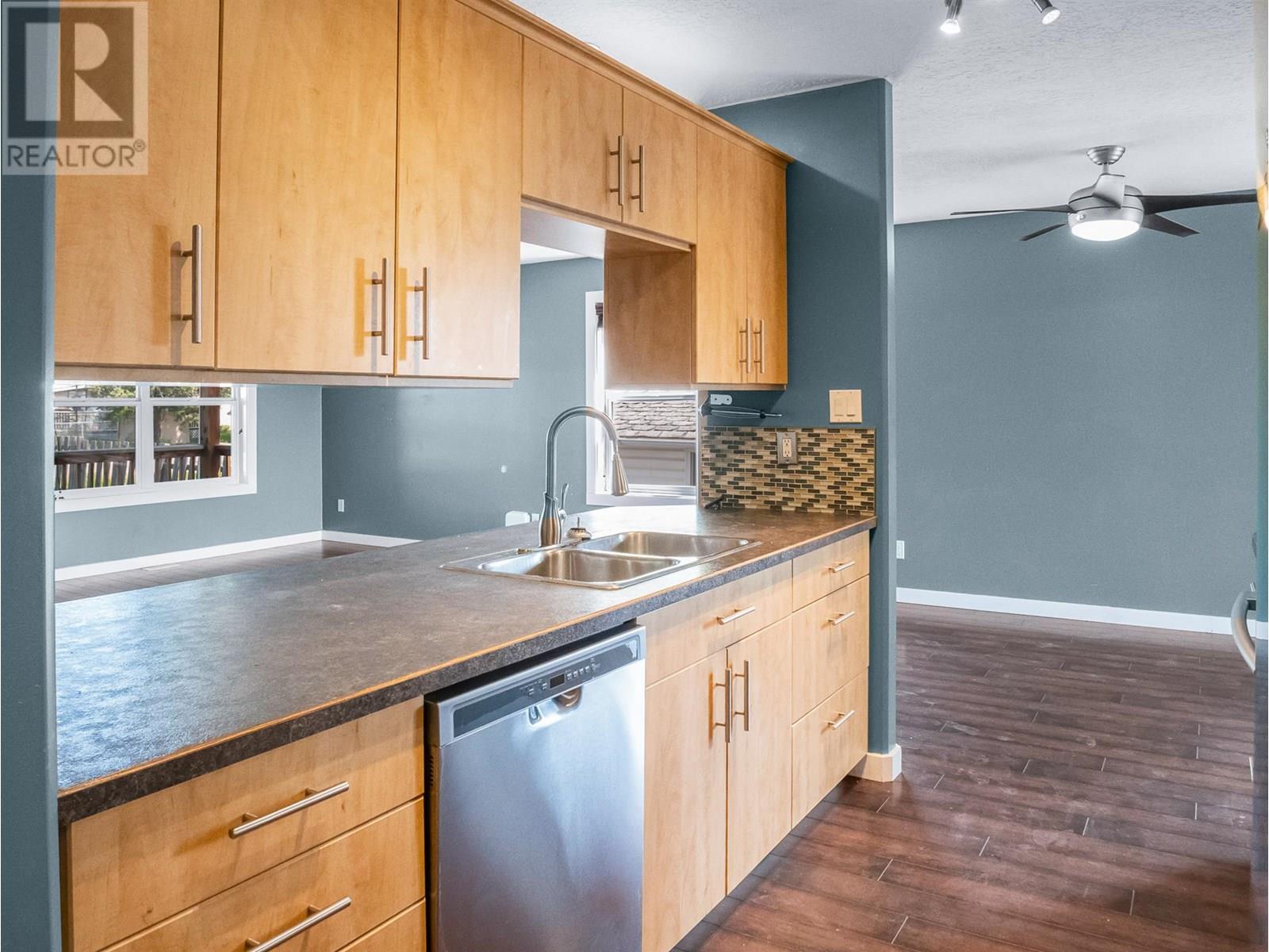 309 99 Avenue, Dawson Creek