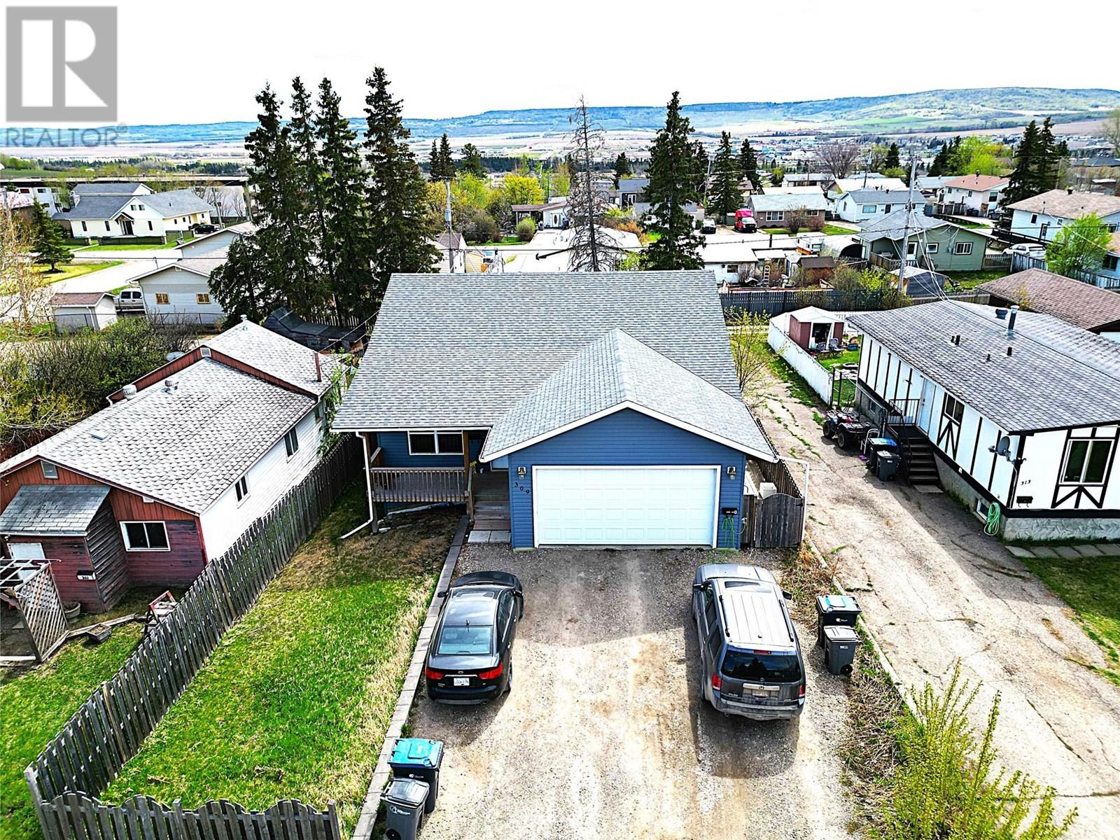 309 99 Avenue, Dawson Creek