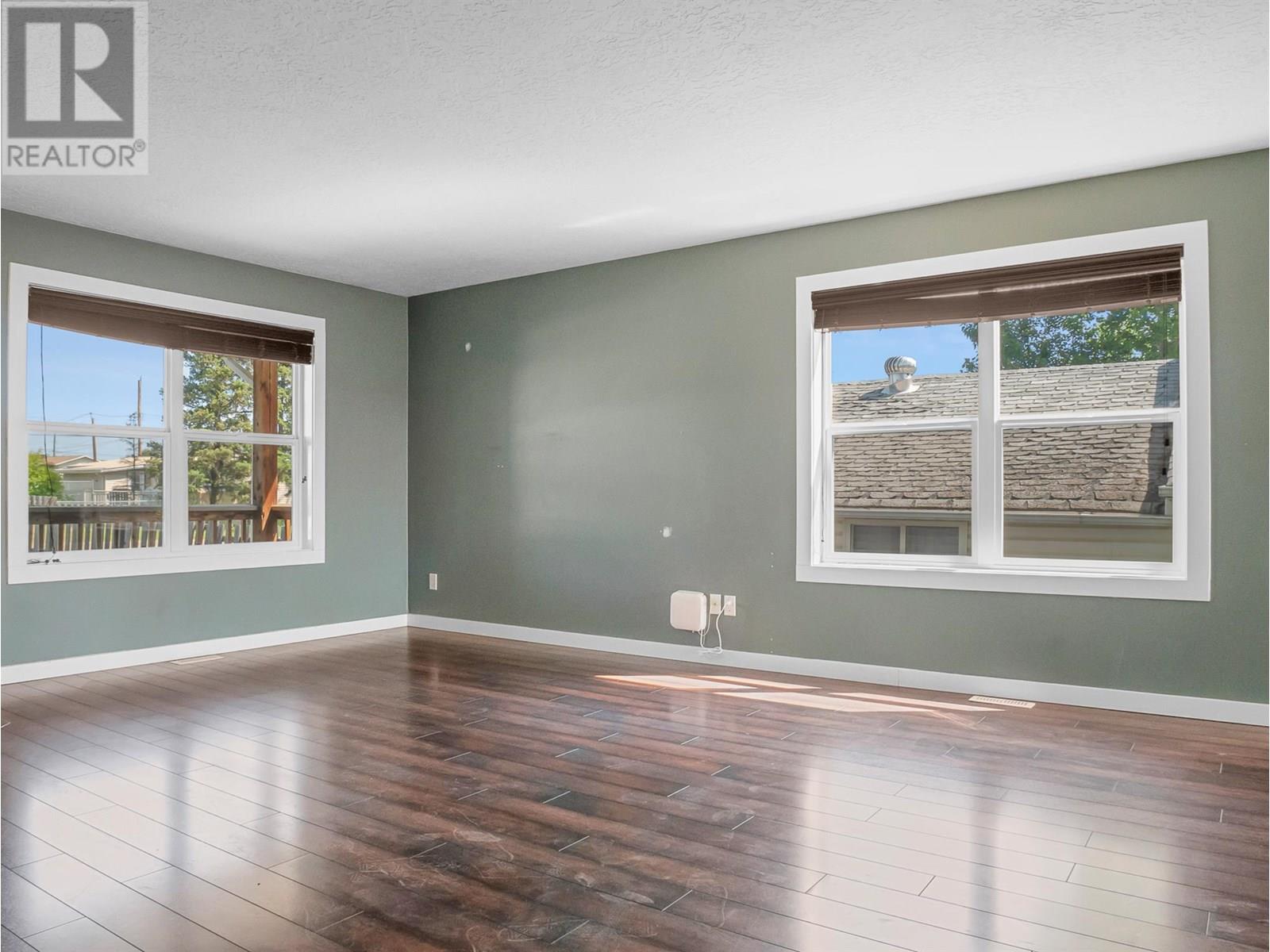 309 99 Avenue, Dawson Creek