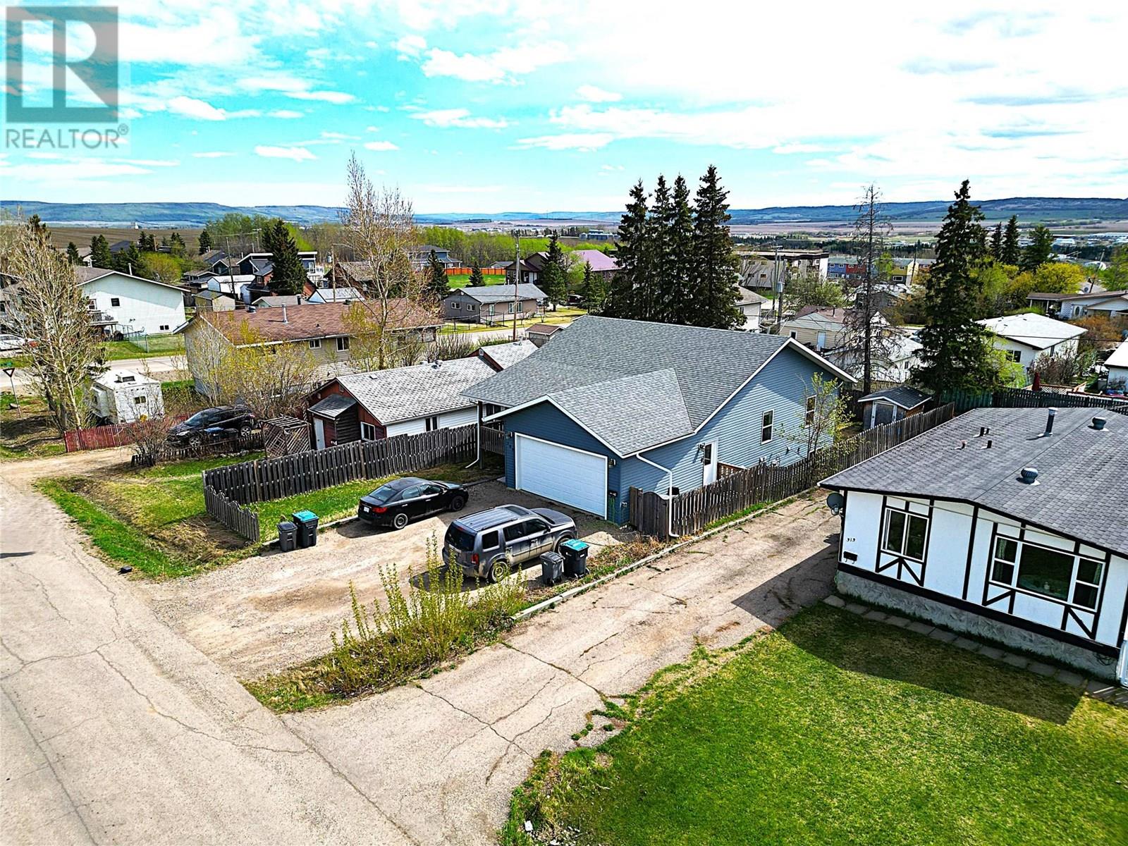 309 99 Avenue, Dawson Creek