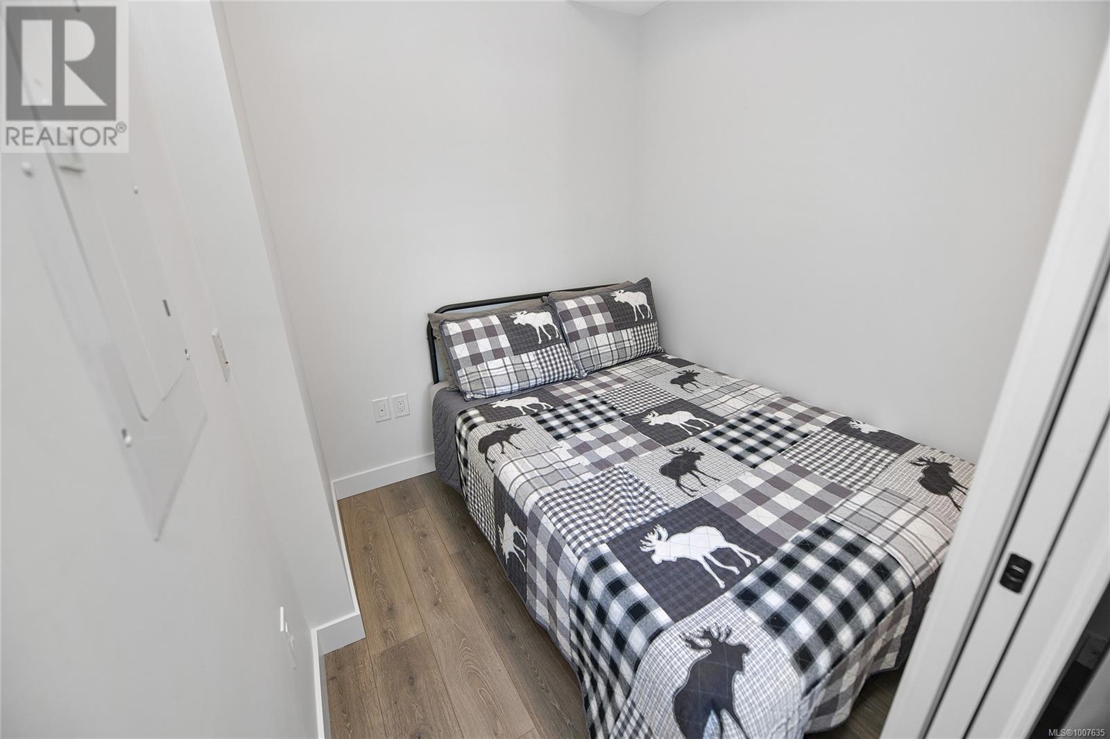 #406 1301 HILLSIDE AVE - Image 12