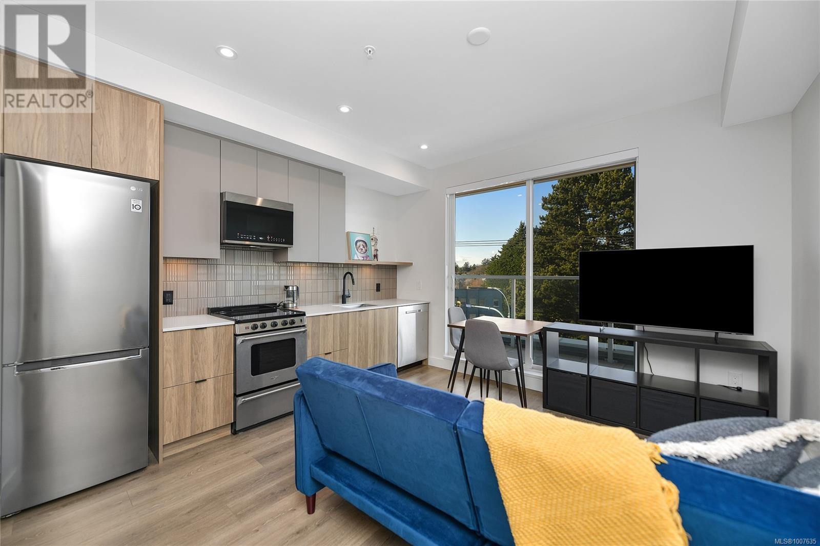 #406 1301 HILLSIDE AVE - Image 3