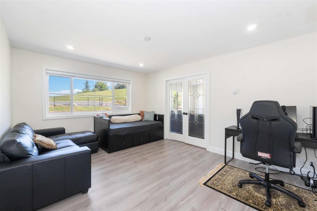 Photo 15 of 2615 Lock Street, Abbotsford BC
